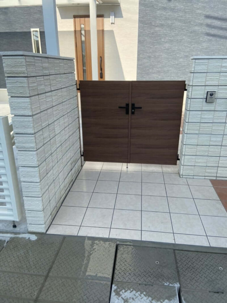 【門扉】LIXIL　AA.YM1型
