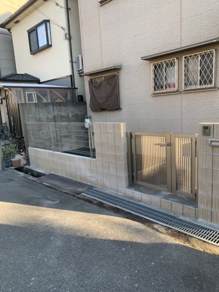 新しくなった玄関周り
