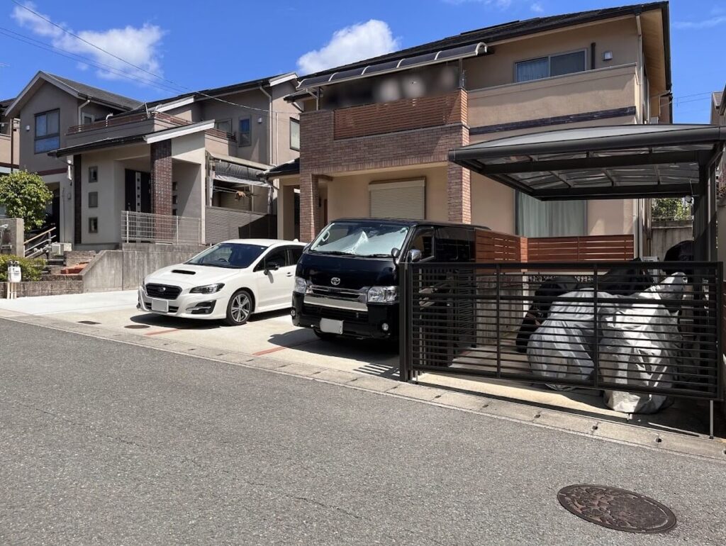 完成したバイク置き場