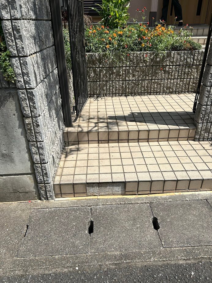 施工前のタイルの様子