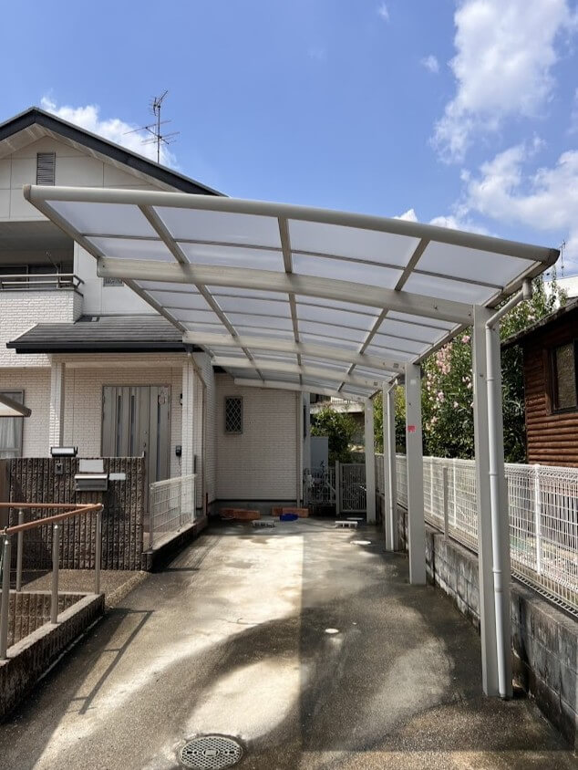 屋根を張り替えたカーポート