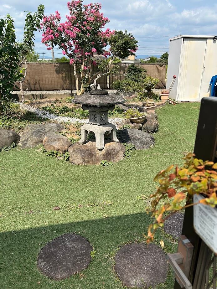 施工前の花壇