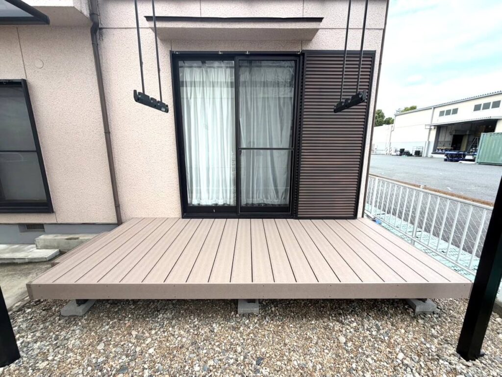 ウッドデッキの写真