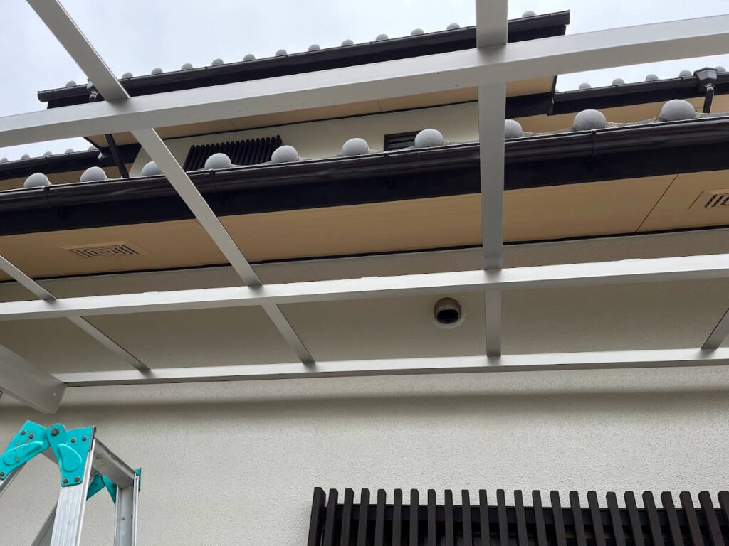 外壁塗装完成写真（軒天）