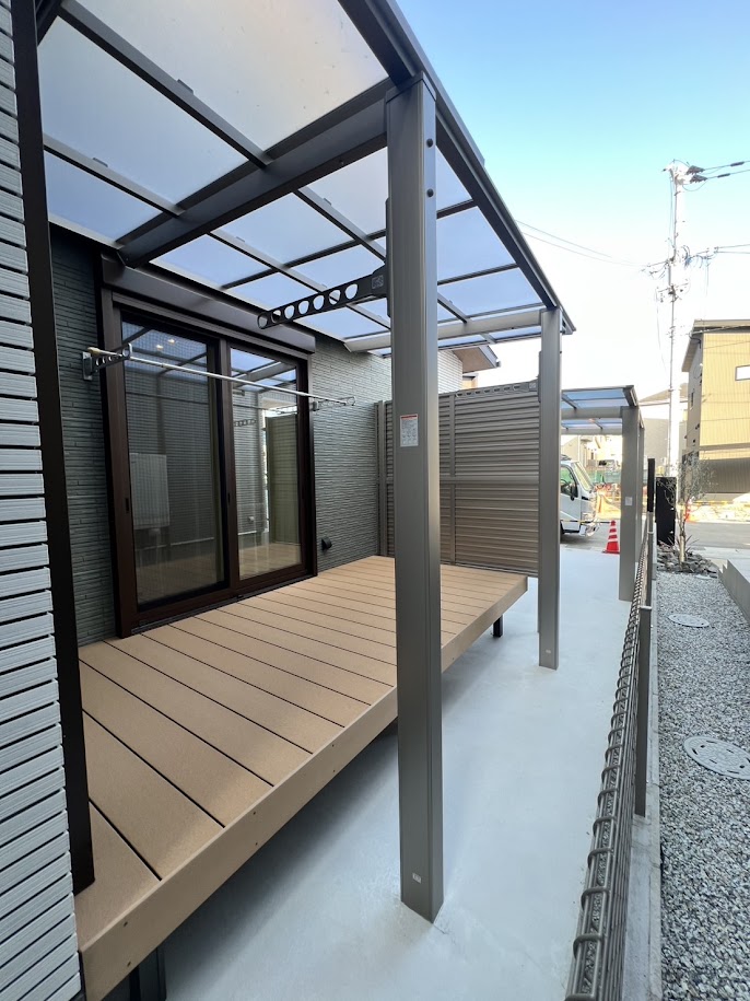 テラス屋根